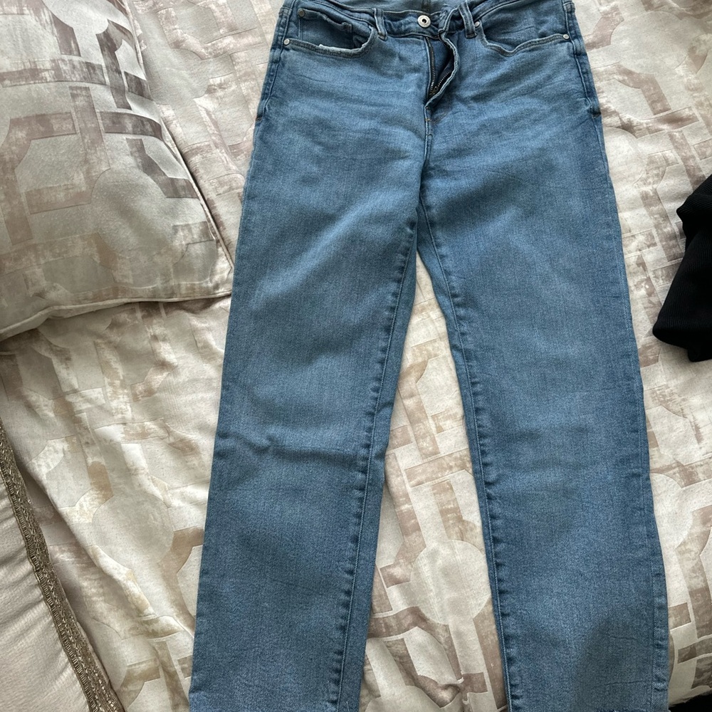 Women's Blue Jeans - Picture 3 of 3